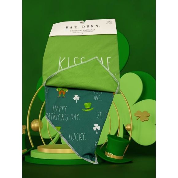 Rae Dunn Kiss Me Pet Bandana 2 Pack - Picture 2 of 2